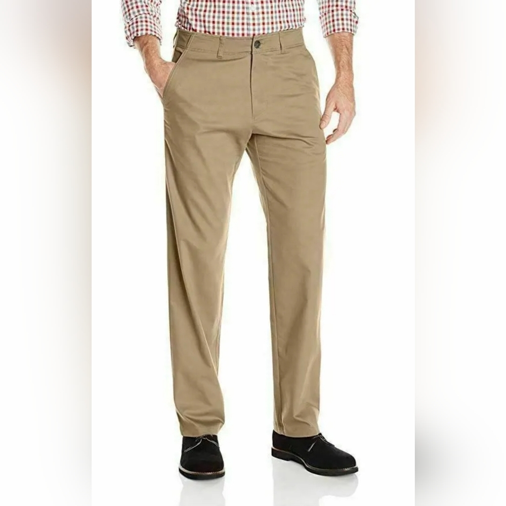 Haggar Men's Sustainable Stretch Chino Flat Front Straight Fit Pants 32x32 NWT